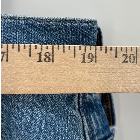 J Crew 96 Slim Cropped Ankle Leg Button Fly Denim Jeans Medium Wash Size 33 - Picture 8 of 9